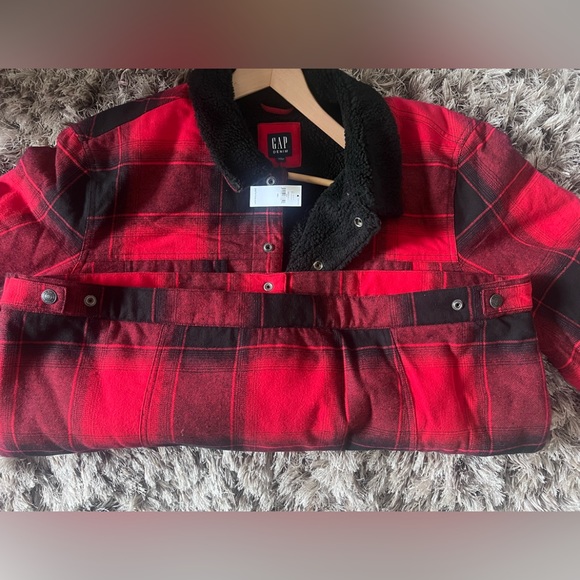 Gap Denim Sherpa (NEW) - Picture 4 of 7